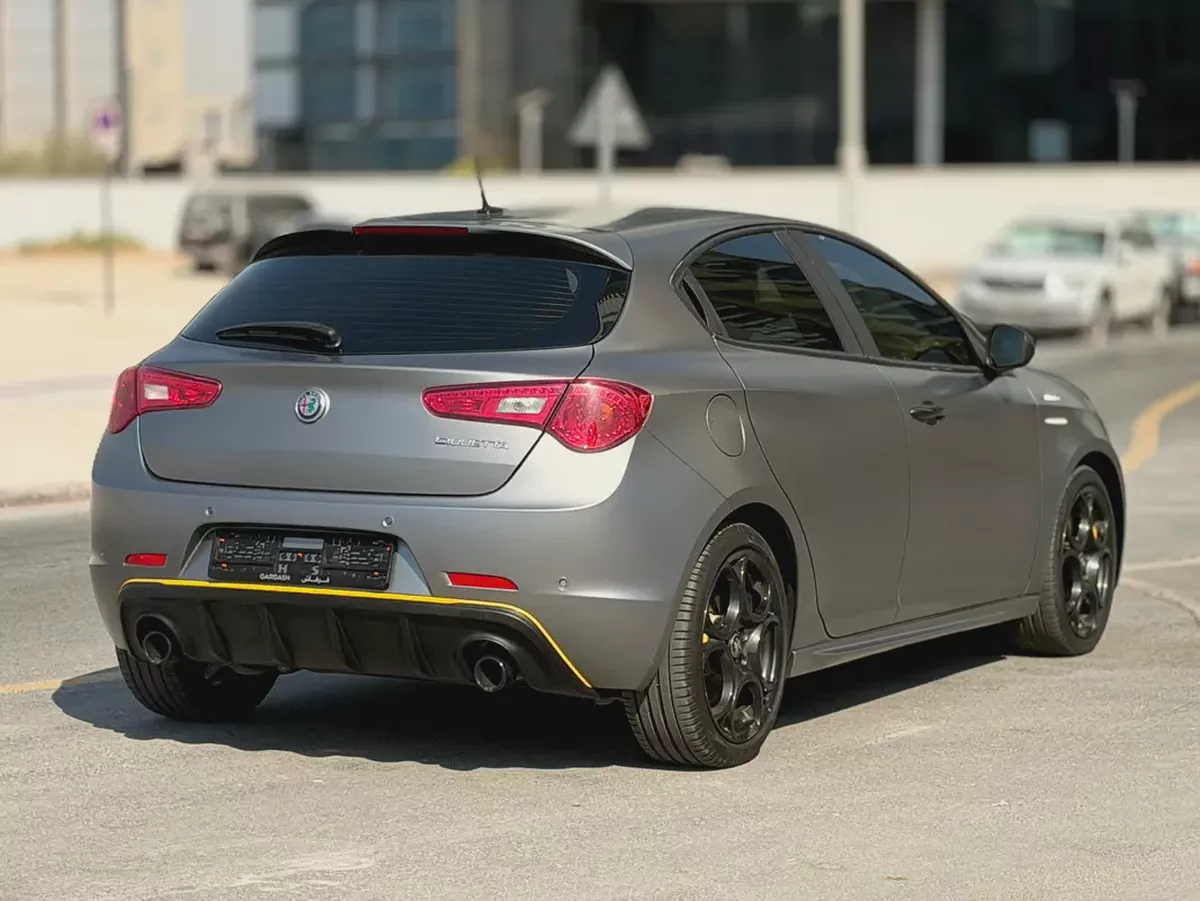 2021 Alfa Romeo Giulietta Veloce | GCC Specs | Pristine Condition-15-15