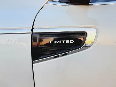 Renault Koleos SE 4X4 Limited 4WD 2023 GCC Specs 2.5L excellent condition-13