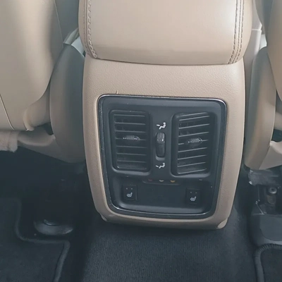 Jeep Grand Cherokee Limited 2013 | GCC Specs | Well Maintained-15