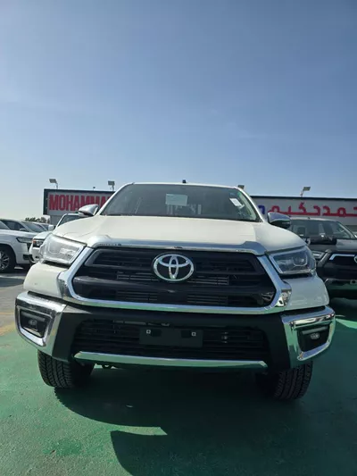 Toyota Hilux Double Cab 2.4L Diesel AT 2026 | Saudi-5