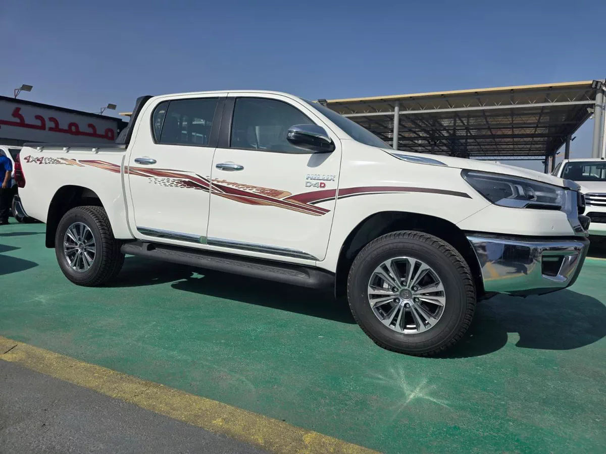 Toyota Hilux Double Cab 2.4L Diesel AT 2026 | Saudi-3-3