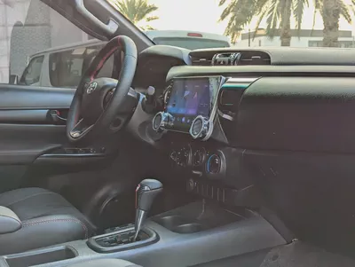 TOYOTA HILUX 2021 FACELIFTED 2025 GR SPORT GCC IN EXCELLENT CONDITION-11