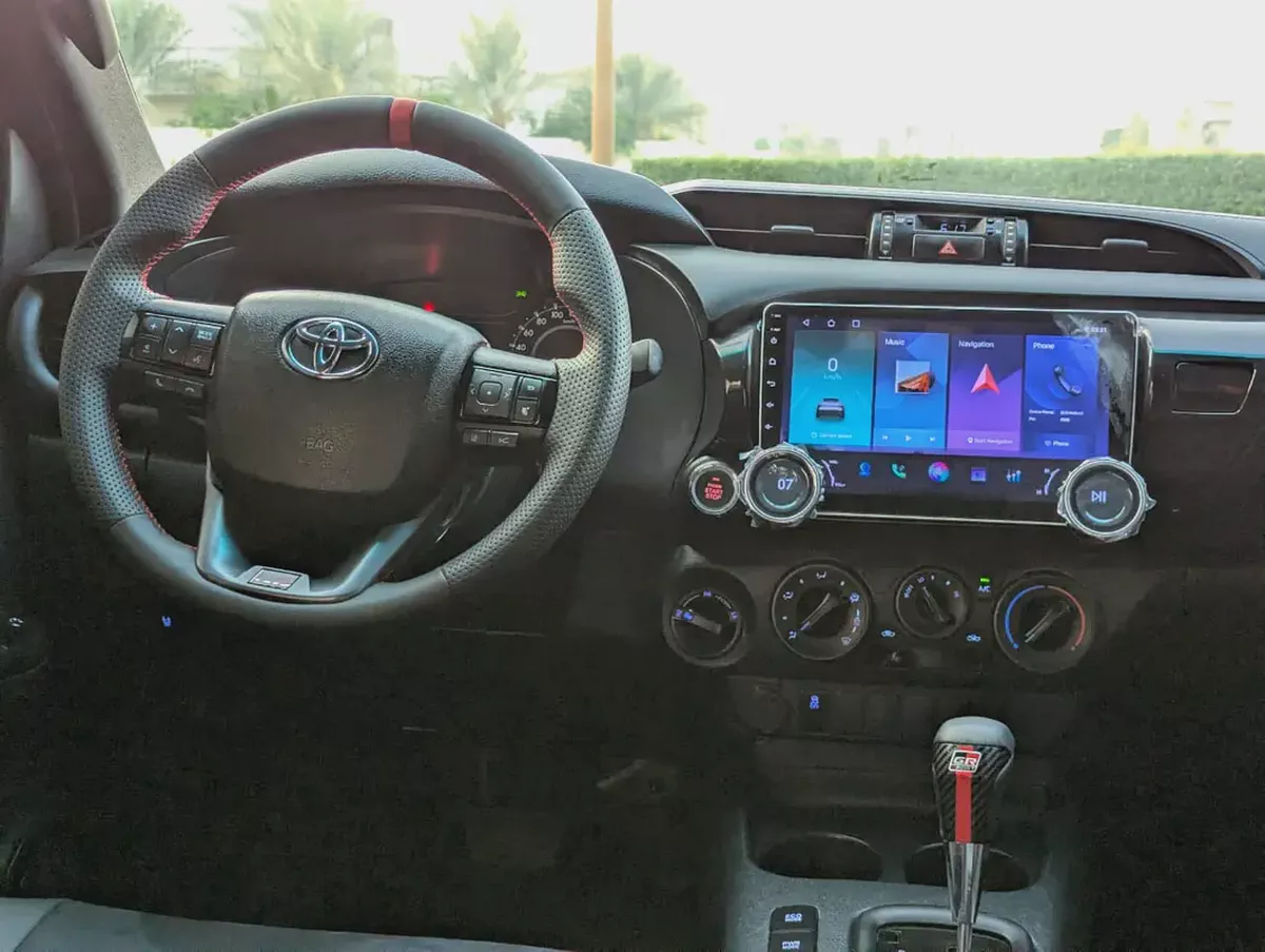 TOYOTA HILUX 2021 FACELIFTED 2025 GR SPORT GCC IN EXCELLENT CONDITION-10-10