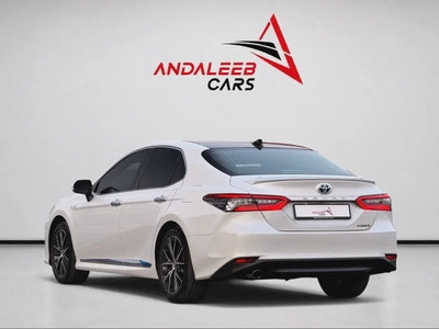 TOYOTA CAMRY HYBRID LIMITED | AGENCY WARRANTY | FULL AGENCY SERVICE HISTORY | 2024 | GCC SPECS-5