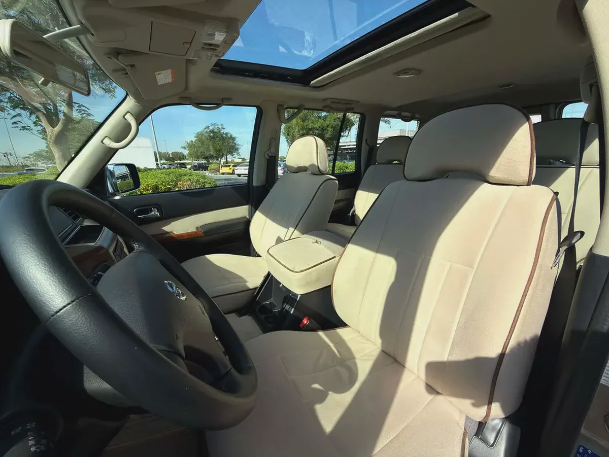 **2017**GCC SPEC NEAT AND CLEAN LESS KILOMETER-9-9