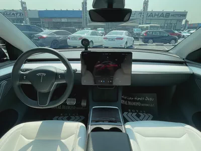 Tesla Model Y Performance 2024 GCC Specs - Brand New-12