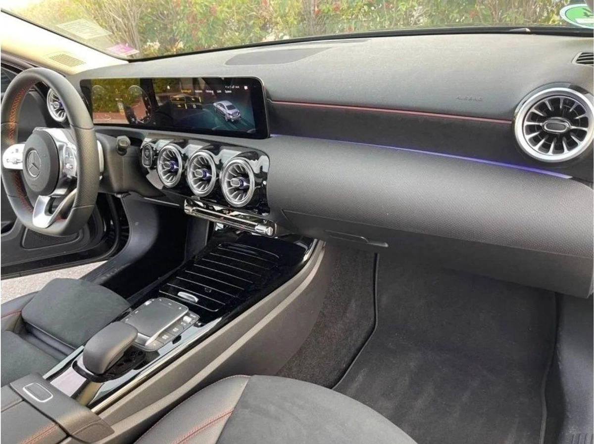 Mercedes Benz A200 Warranty 3y