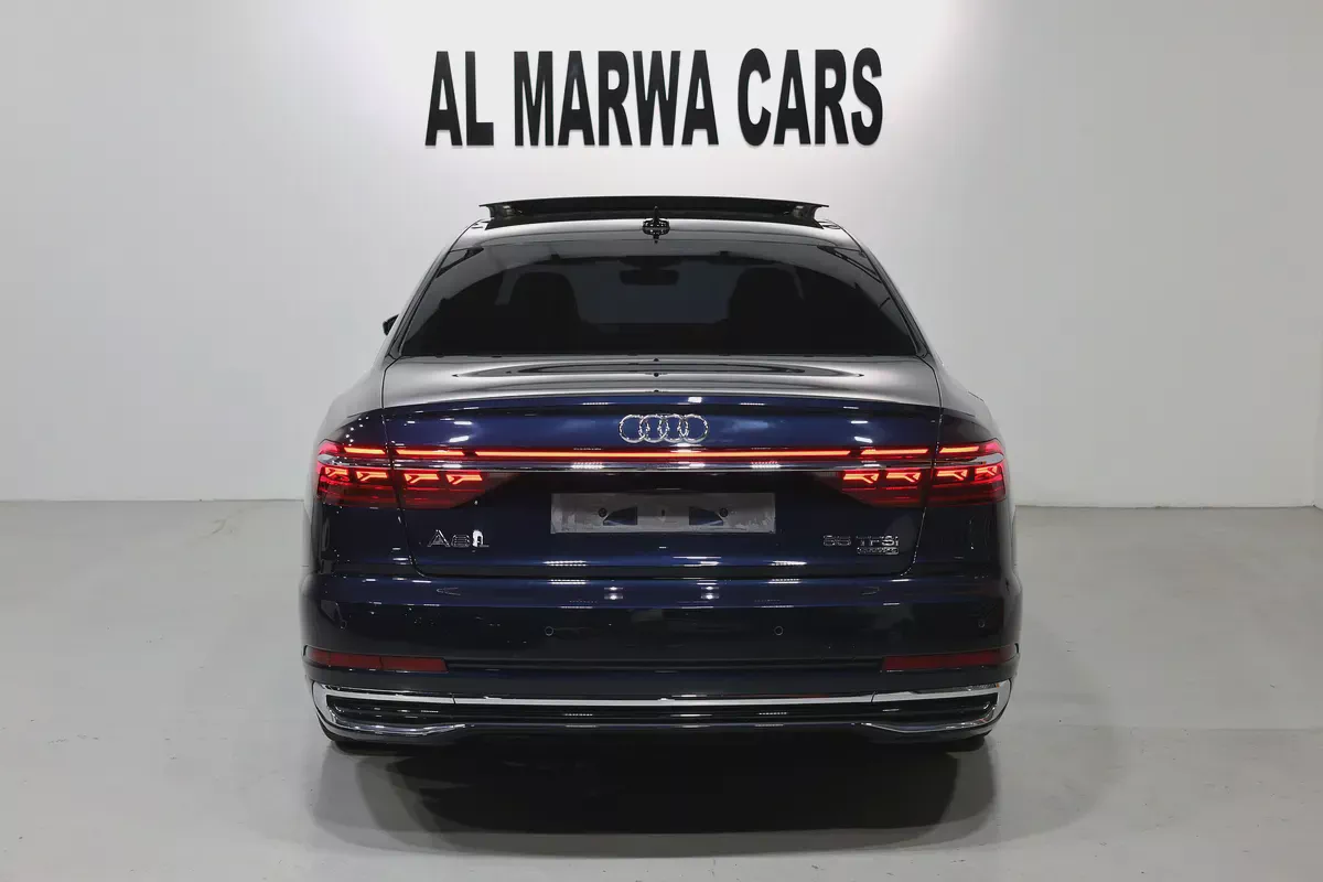 Pristine 2022 Audi A8 L 55 TFSI quattro | GCC Specs | Low Mileage-5-5