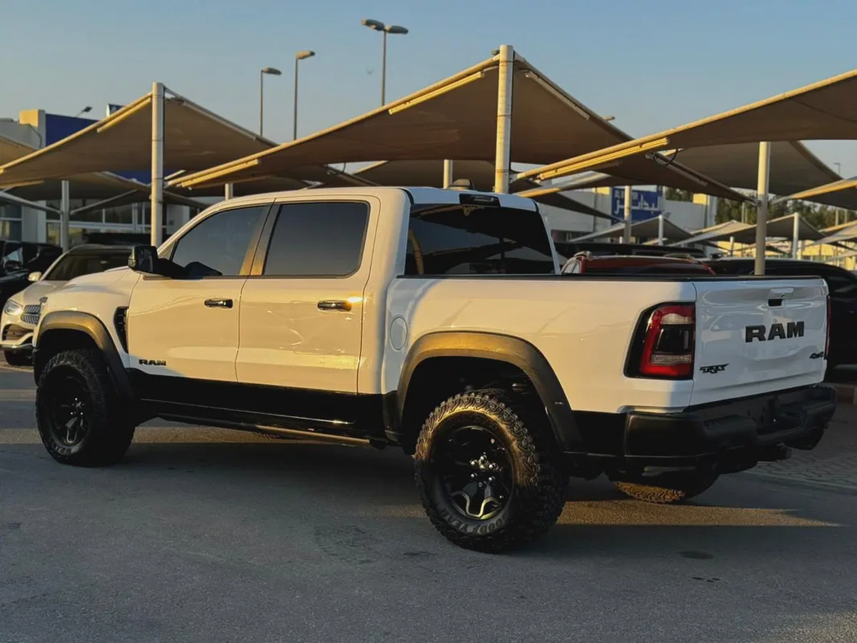 (2023) DODGE RAM TRX // SUPERCHARGED 6.2 // ORIGINAL PAINT//FULL OPTION// LOW MILLAGE//-7-7