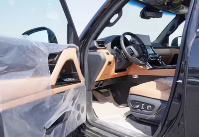 Lexus LX600 SIGNATURE-8