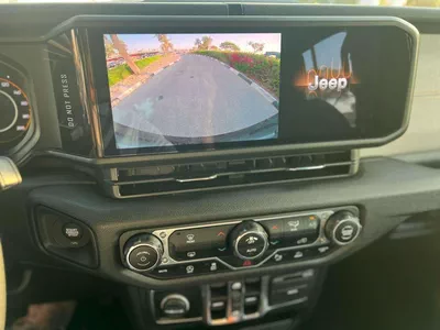 Jeep Wrangler Unlimited SPORT 2.0L A/T-7