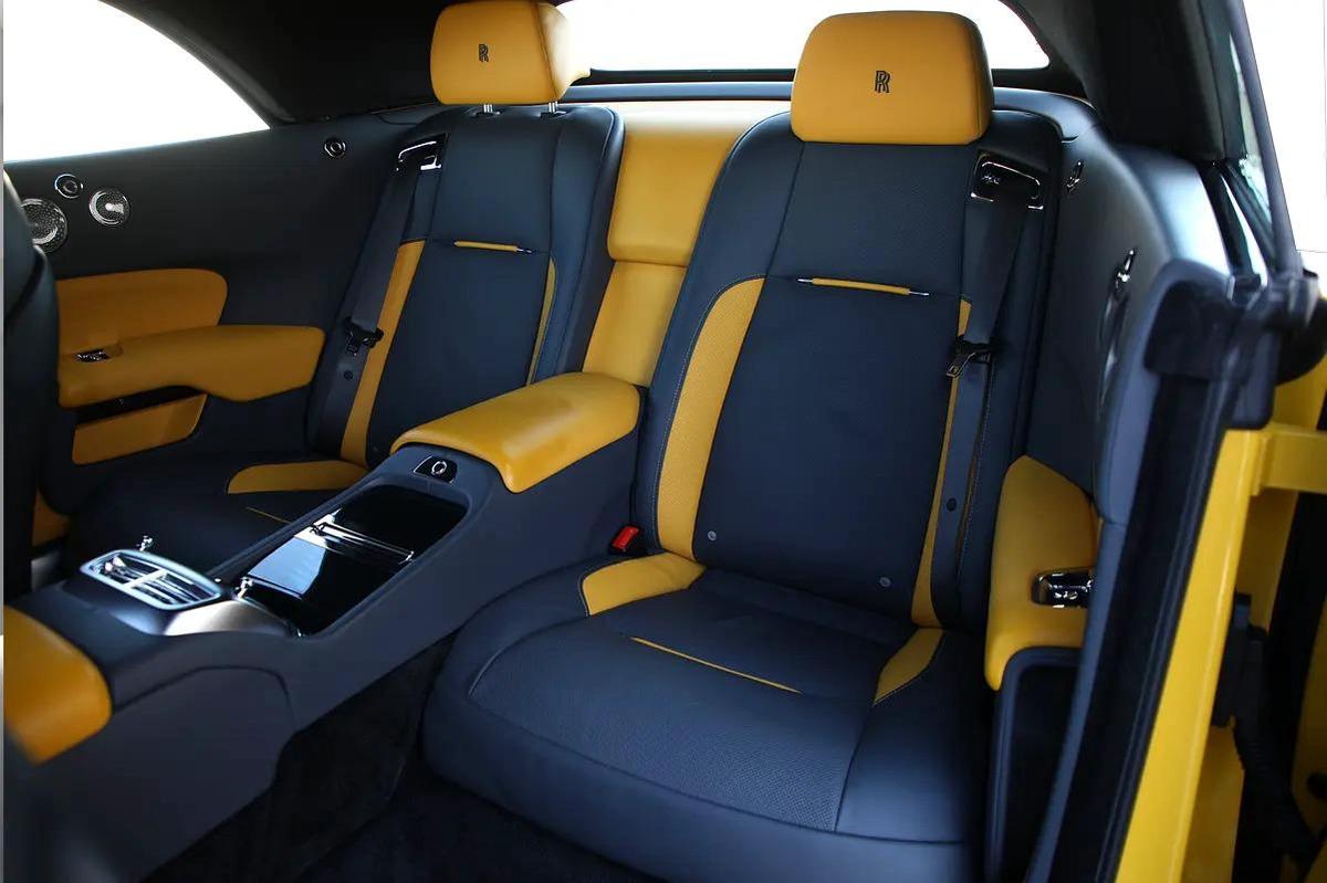 ROLLS ROYCE DAWN - 2018- GCC - FULLY LOADED -Luxurious Convert-6-6