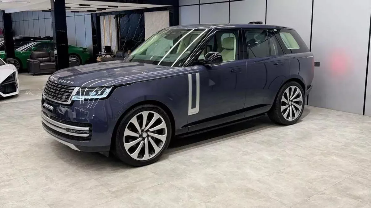 Land Rover Range Rover AUTOBIOGRAPHY P530 Land Rover Range Rover 2024 GCC specs