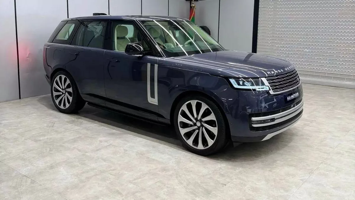 Land Rover Range Rover AUTOBIOGRAPHY P530 Land Rover Range Rover 2024 GCC specs-3-0
