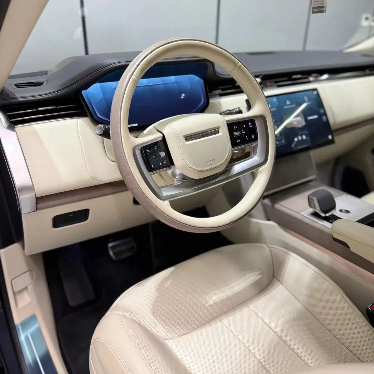 Land Rover Range Rover AUTOBIOGRAPHY P530 Land Rover Range Rover 2024 GCC specs-7-0