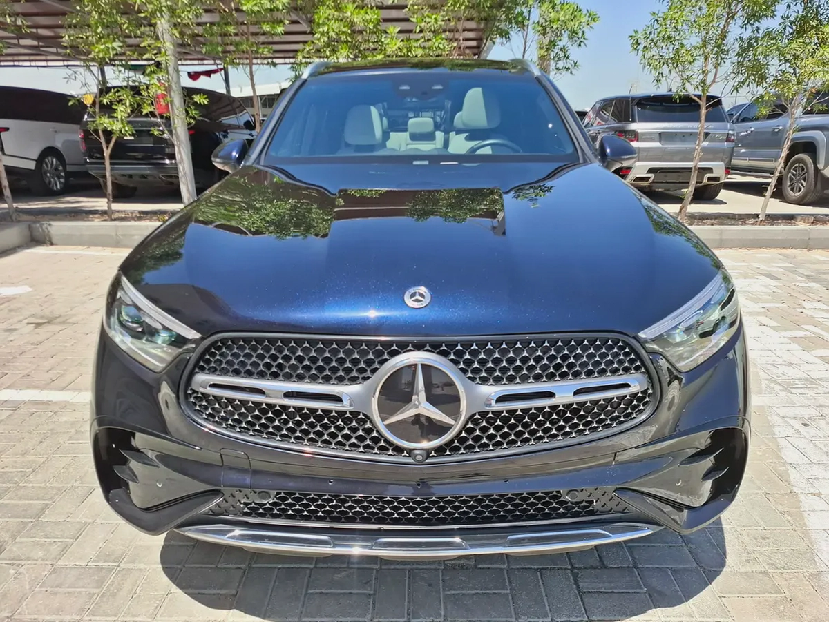 2023 Mercedes-Benz GLC 300 AMG 4MATIC - American Specs-1-1