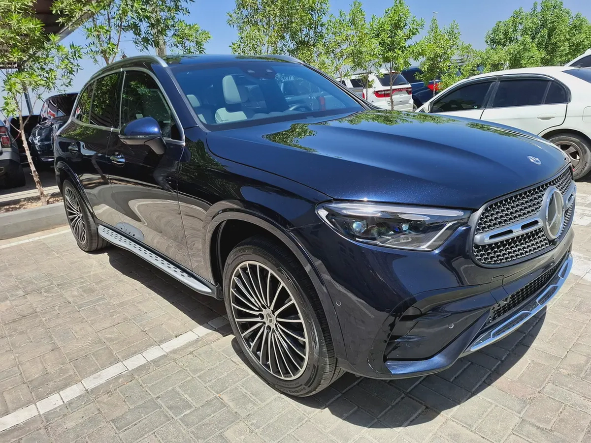 2023 Mercedes-Benz GLC 300 AMG 4MATIC - American Specs-3-3