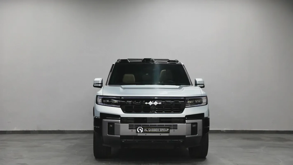 BYD Leopard 8