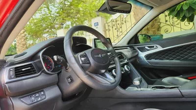 2019 Genesis G70 Sport-2.0L-Turbo-4 cyl-Full option-Excellent Condition-8