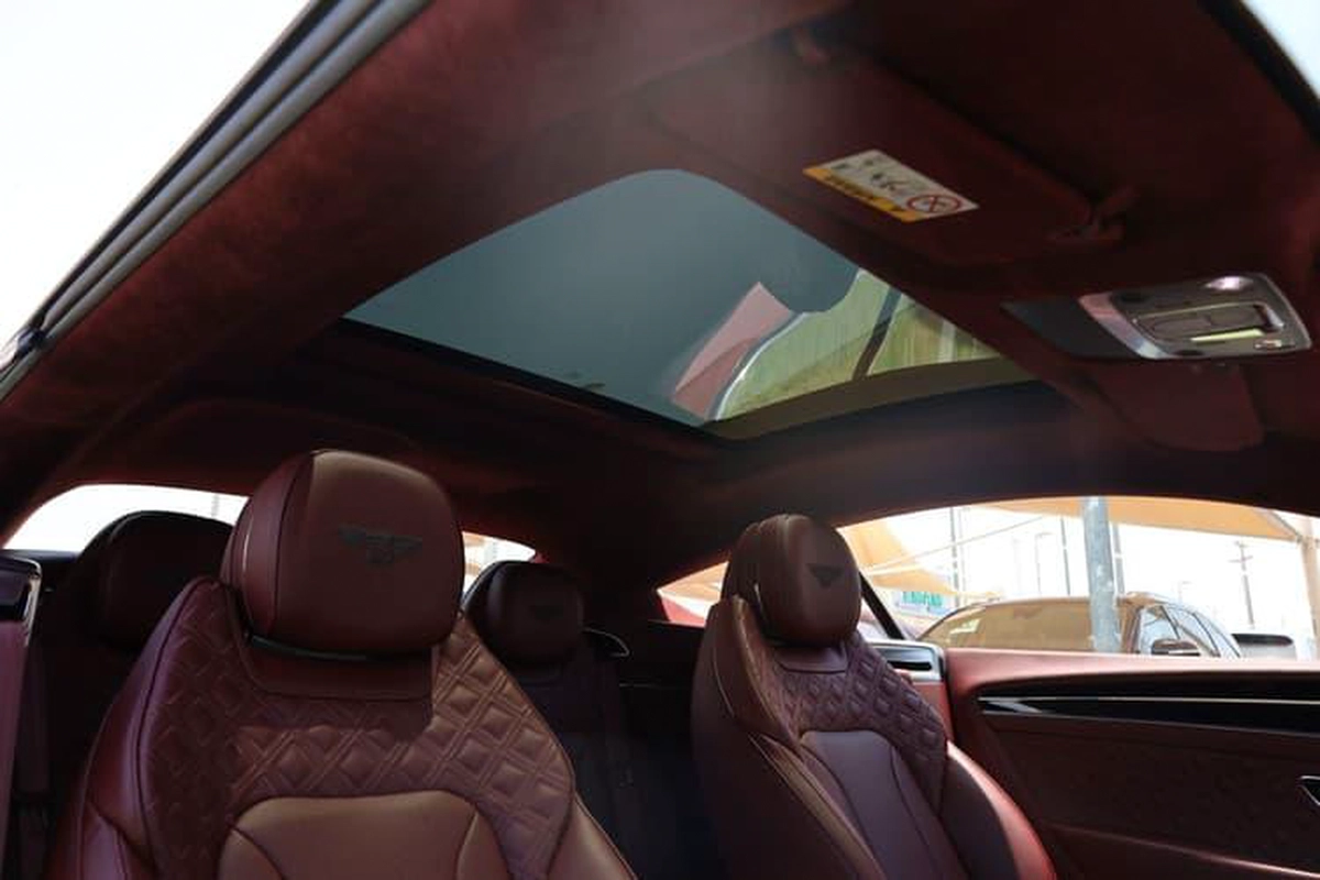 Bentley Continental GT V8 2022