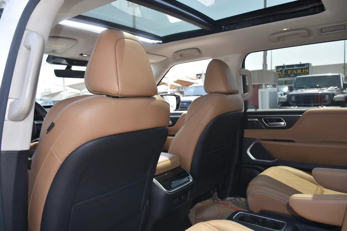 INFINITI QX80 LUXE 2025 | WHITE-2-2
