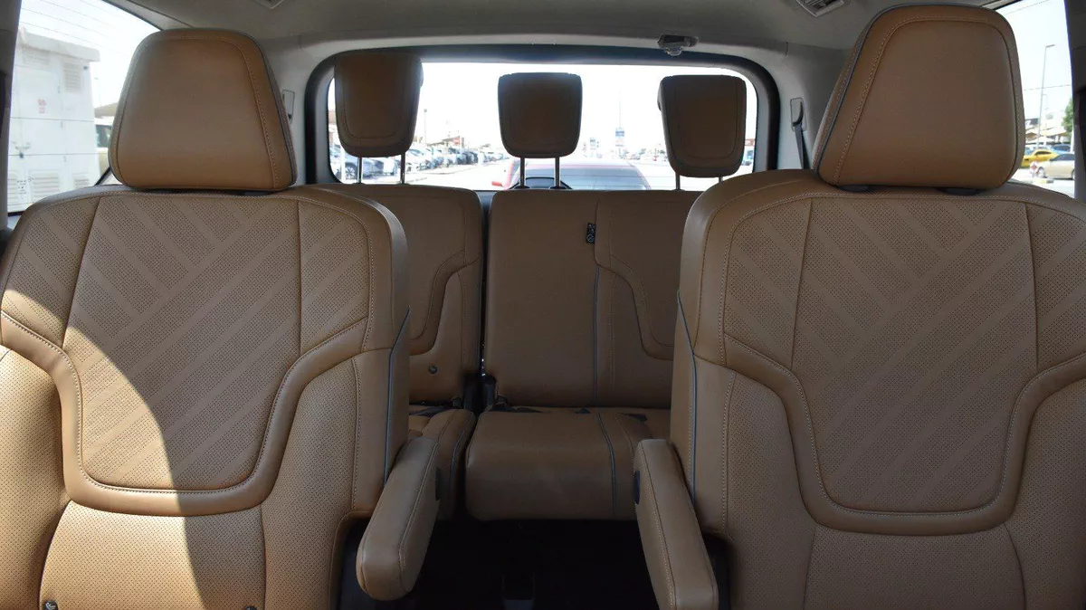 INFINITI QX80 LUXE 2025 | WHITE-7-7