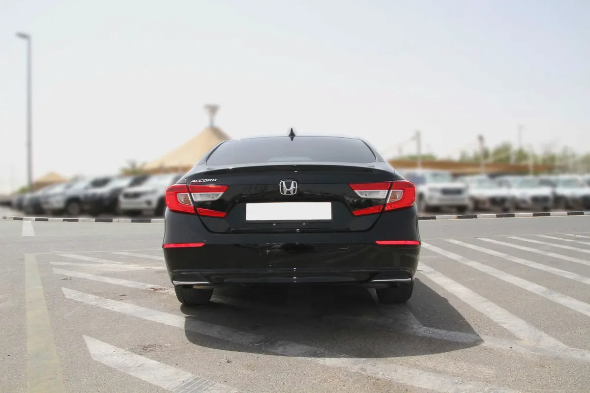 Honda Accord Sport Special Edition 2020 | GCC Specs | Low Mileage-5-5