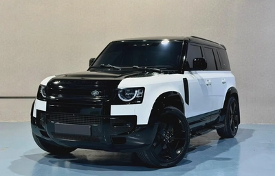2022 Land Rover Defender 110 HSE | GCC Specs | Low Mileage-0