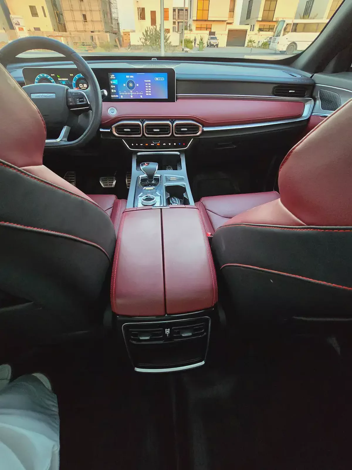 Jetour X70 Plus Luxury 2024 GCC Specs-8-8