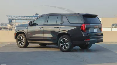 2025 GMC Yukon AT4 Ultimate 6.2L V8 4X4 GCC With  2 Years Warranty Or 100,000 km at Official Dealer-4