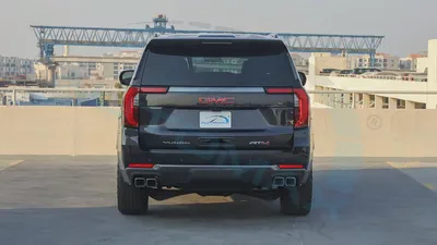 2025 GMC Yukon AT4 Ultimate 6.2L V8 4X4 GCC With  2 Years Warranty Or 100,000 km at Official Dealer-5