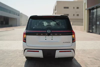 2026 Nissan Patrol LE Platinum | GCC Specs | Brand New | BLACK ROOF-12
