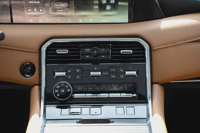 2026 Nissan Patrol LE Platinum | GCC Specs | Brand New | BLACK ROOF-17