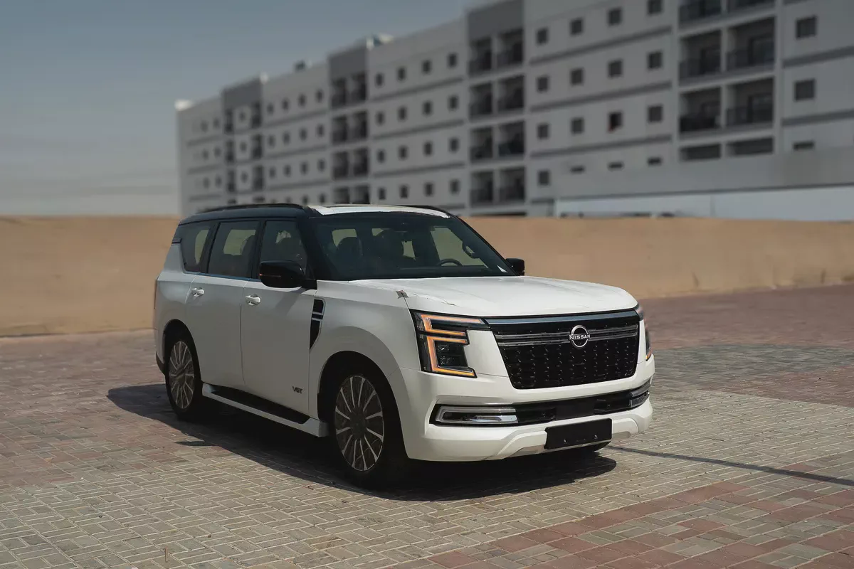 2026 Nissan Patrol LE Platinum | GCC Specs | Brand New | BLACK ROOF