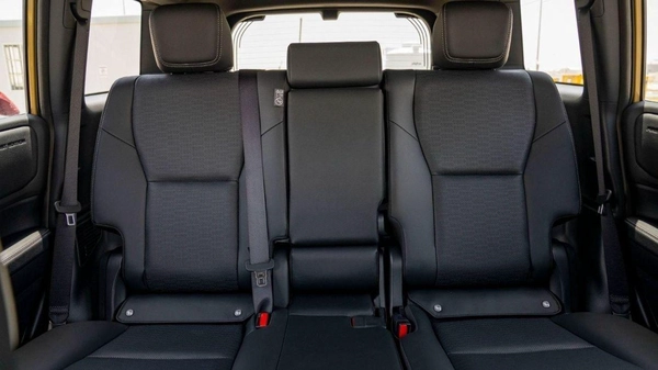 Toyota Prado ADVENTURE 1ST EDITION 250 2.8D AT FIRST EDITION MY20245– SAND & GREY ROOF
