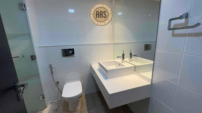 luxury 3bhk in prime location sheikh zayed road rent 235k-1