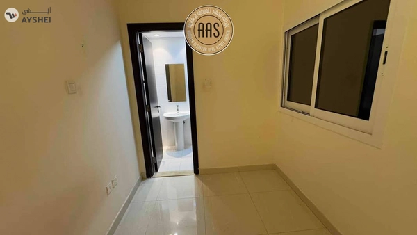 luxury 3bhk in prime location sheikh zayed road rent 235k