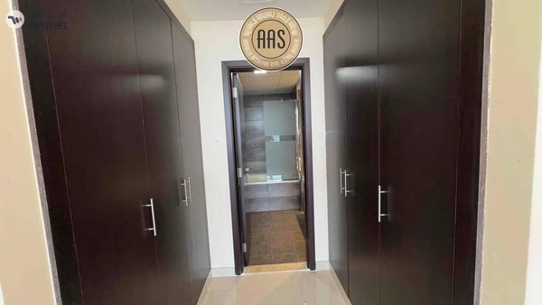 luxury 3bhk in prime location sheikh zayed road rent 235k