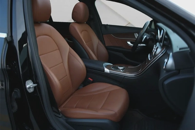 MERCEDES BENZ C300 4 MATIC - 2019 - FULLY LOADED - AMAZING PRICE-11