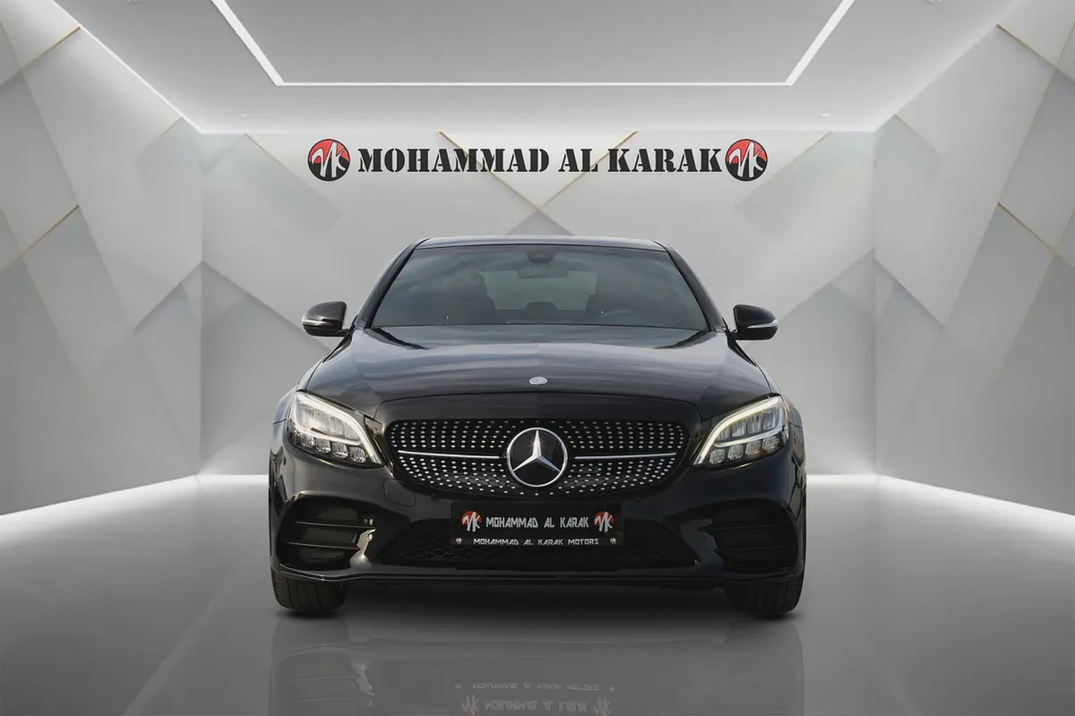MERCEDES BENZ C300 4 MATIC - 2019 - FULLY LOADED - AMAZING PRICE