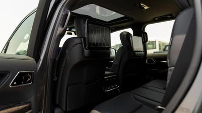 Toyota Land Cruiser Land cruiser VXR 3.3L Diesel-6