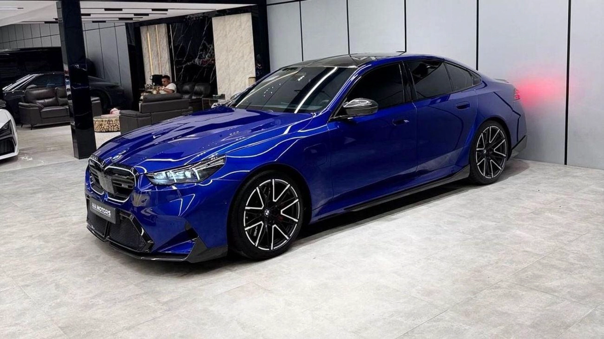 BMW M5 Hybrid BMW 5 Series M5 2026 GCC specs
