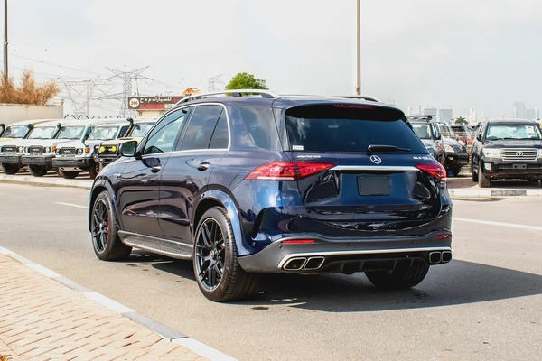 2022 - BENZ GLE63 S AMG - SUPER CLEAN - LIKE NEW - ONLY 35,000 KM