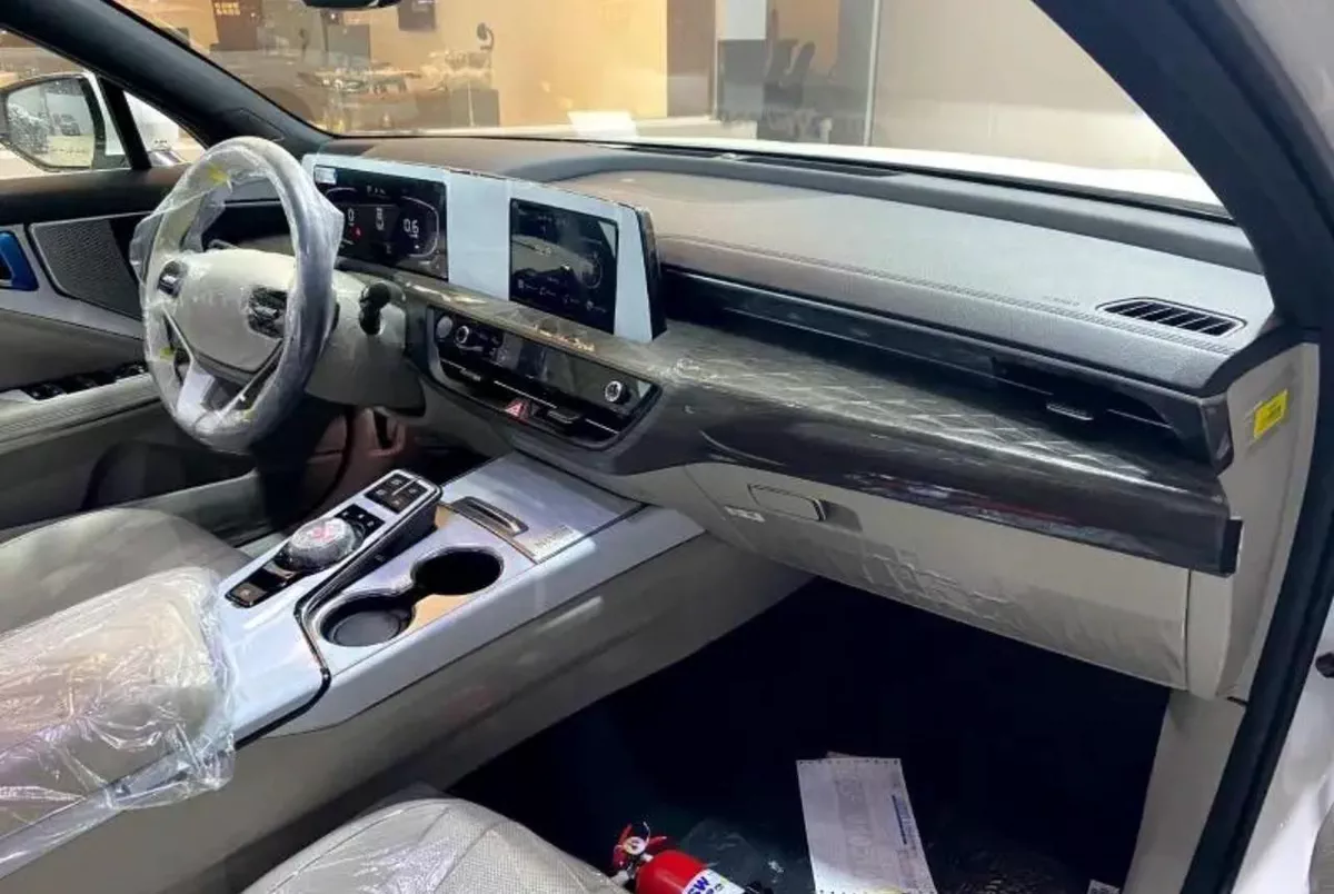 New 2026 Kia K8-10-10