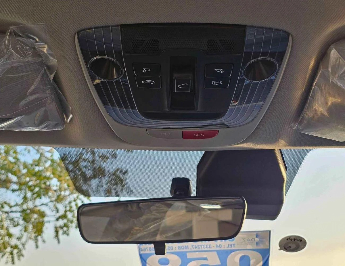 Kia Sportage PREMIUM SMART VERSION / 1.5L V4 PETROL / 360 CAMERA / PANORAMIC ROOF (CODE # KSRP)-1-1