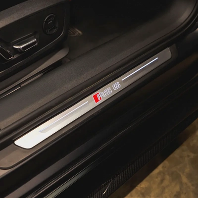 AED 5,749 P.M • 0% Downpayment • Audi RS6 Avant TFSI Quattro • 1 Year Warranty-14