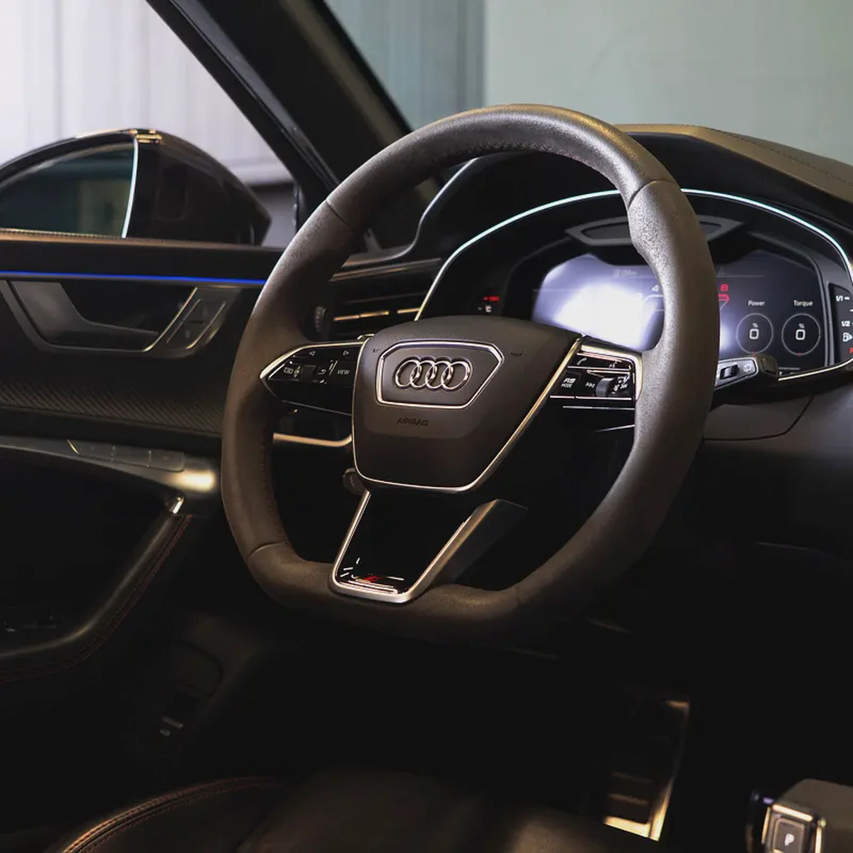 AED 5,749 P.M • 0% Downpayment • Audi RS6 Avant TFSI Quattro • 1 Year Warranty-10-10
