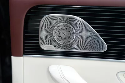 Mercedes-Benz Maybach GLS 600-11