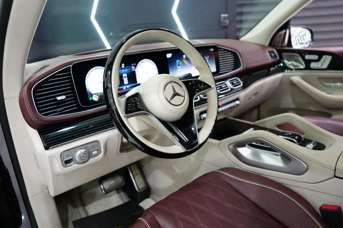 Mercedes-Benz Maybach GLS 600-5-5