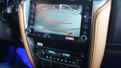 Toyota Fortuner EXR TOYOTA FORTUNER 2.4L mid option AT-9